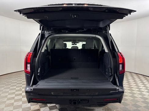 New 2026 Ford Expedition Max Active RWD image 9