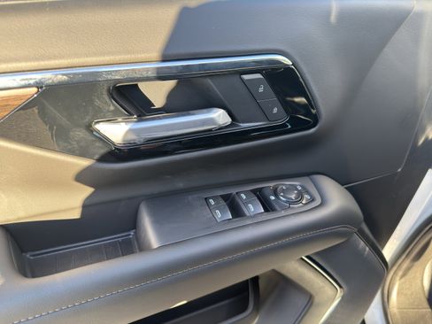 New 2025 Chevrolet Tahoe 4WD image 11