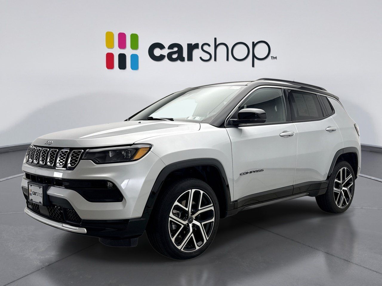 Used 2025 Jeep Compass Limited w/ Elite Group AWD/4WD image 1