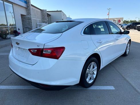 Used 2024 Chevrolet Malibu LT FWD image 3