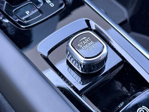 New 2026 Volvo XC60 T8 Polestar image 20