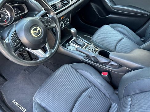 Used 2016 MAZDA MAZDA3 i Sport w/ Preferred Equipment Package image 11