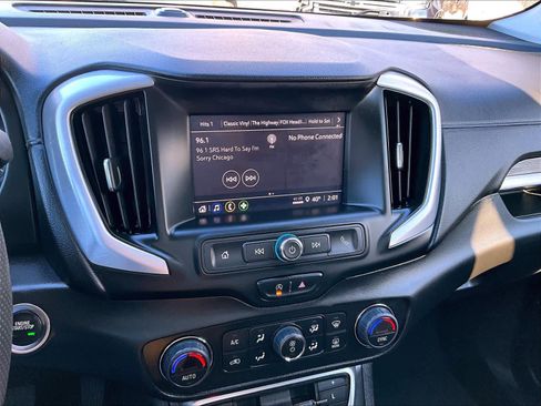 Used 2022 GMC Terrain SLE w/ Driver Convenience Package image 26