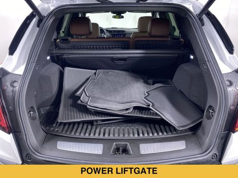 Certified 2024 Cadillac XT5 Premium Luxury w/ LPO, Floor Liner Package AWD/4WD image 15