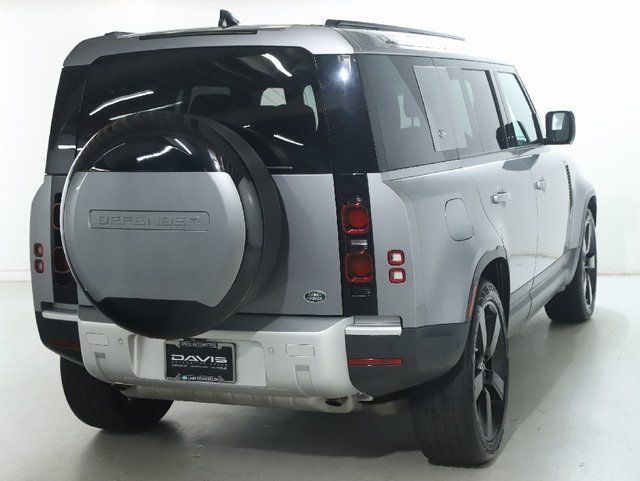 Used 2023 Land Rover Defender 110 SE AWD/4WD image 9