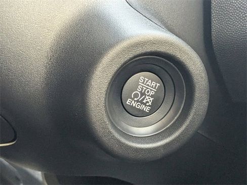 New 2026 RAM ProMaster 2500 w/ Quick Order Package 22G SLT image 26