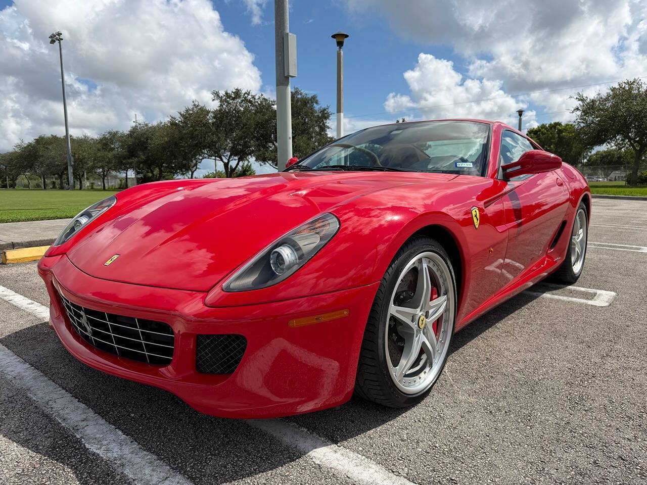 Used 2009 Ferrari 599 GTB Fiorano RWD image 2