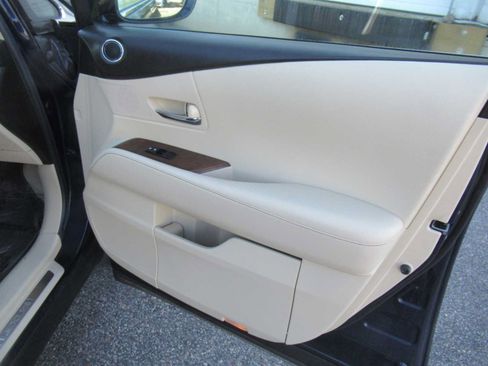 Used 2014 Lexus RX 350 AWD w/ Navigation Package image 24