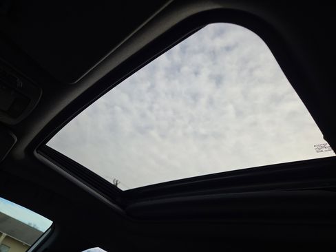 Certified 2023 Toyota Sienna XSE w/ XSE Plus Package image 23