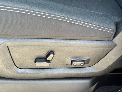 Used 2026 RAM 2500 Big Horn AWD/4WD image 16