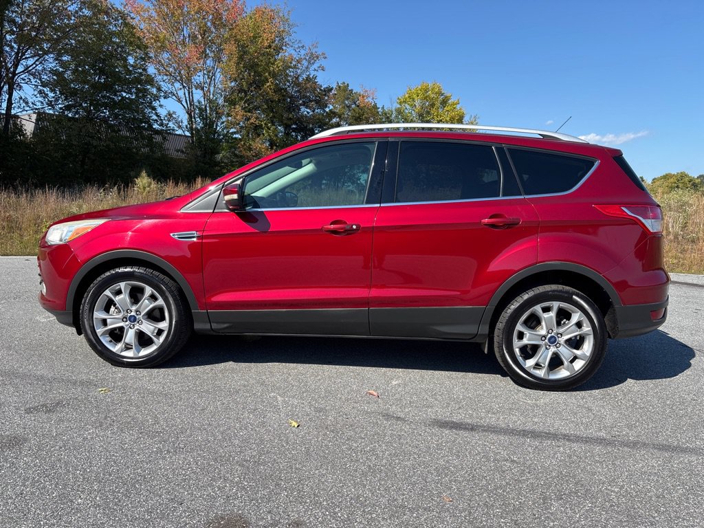 Used 2014 Ford Escape Titanium AWD/4WD image 2