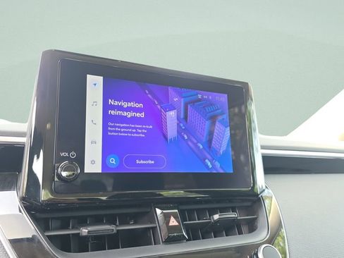 Used 2024 Toyota Corolla LE image 18