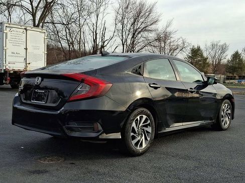 Used 2017 Honda Civic EX image 9