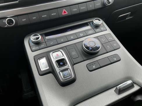 Used 2023 Hyundai Palisade SEL w/ Cargo Package image 26