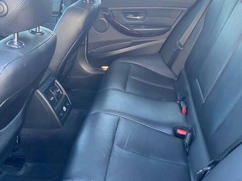 Used 2015 BMW 328i xDrive Sedan AWD/4WD image 16