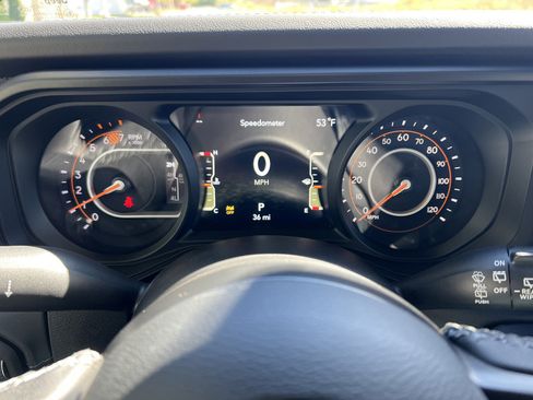 New 2026 Jeep Wrangler Unlimited Rubicon AWD/4WD image 20