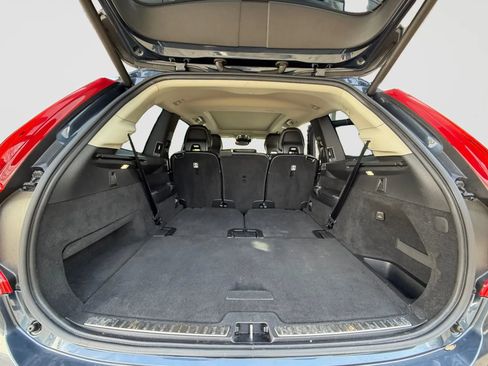 Used 2019 Volvo XC90 T5 Momentum image 15