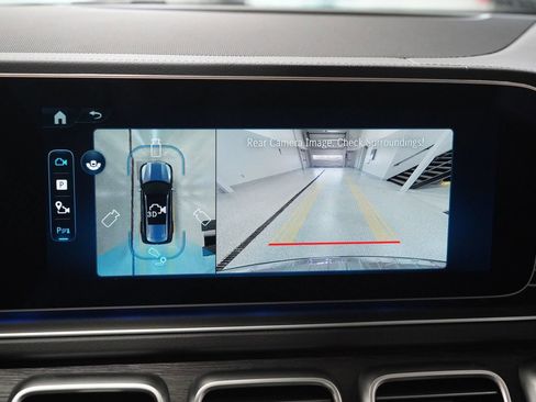 New 2026 Mercedes-Benz GLS 450 4MATIC image 28