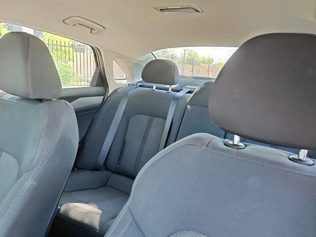 Certified 2022 Kia K5 LXS FWD image 17