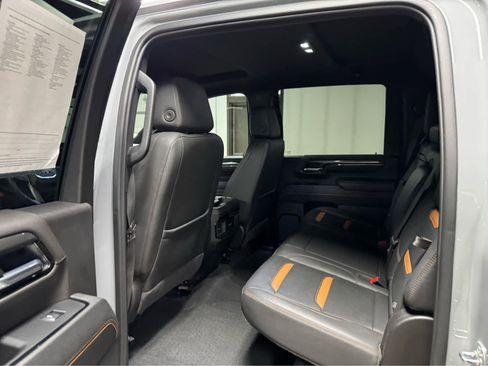 Certified 2025 GMC Sierra 3500 AT4 image 14