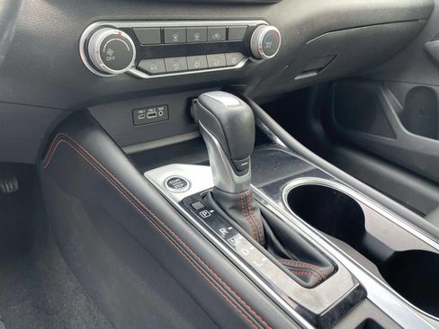 Used 2024 Nissan Altima 2.5 SR AWD/4WD image 32