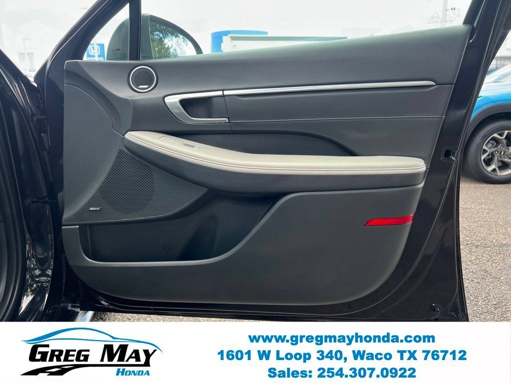 Used 2023 Hyundai Sonata Limited FWD image 11