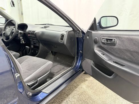 Used 1997 Acura Integra LS image 22