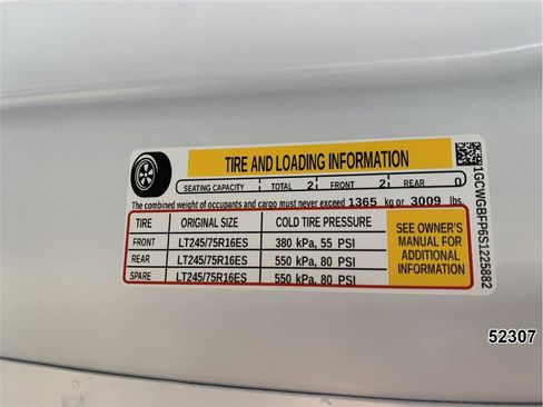 Used 2025 Chevrolet Express 2500 Extended w/ Communications Package image 20