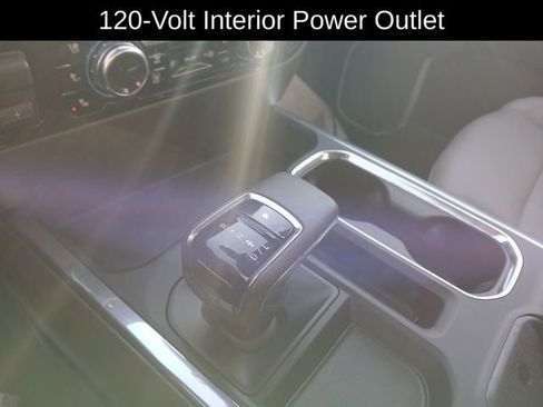 Used 2024 GMC Sierra 1500 SLT w/ SLT Premium Plus Package image 24