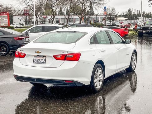 Used 2023 Chevrolet Malibu LT image 4