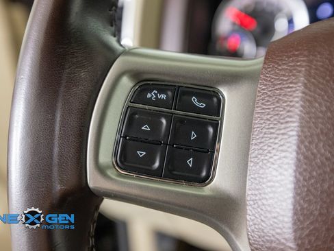 Used 2017 RAM 2500 Laramie w/ Convenience Group AWD/4WD image 14