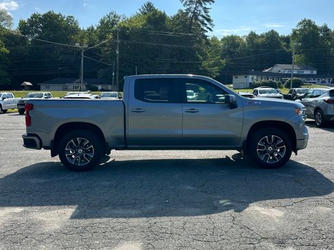 Used 2025 Chevrolet Silverado 1500 RST AWD/4WD image 2