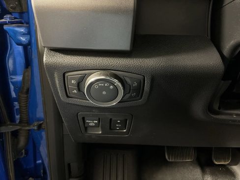 Used 2020 Ford F150 XLT w/ Equipment Group 302A Luxury AWD/4WD image 28