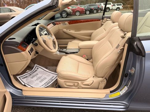 Used 2007 Toyota Solara SLE image 16