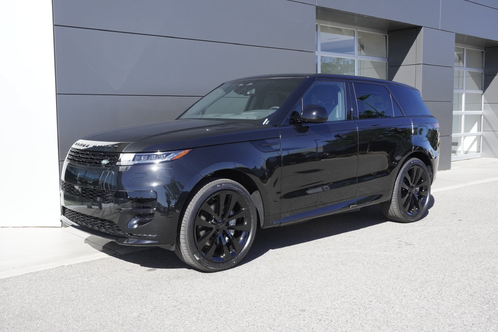 New 2026 Land Rover Range Rover Sport Dynamic SE AWD/4WD image 3