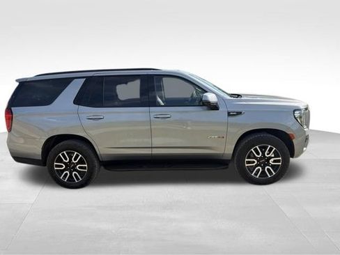 Used 2024 GMC Yukon AT4 w/ Technology Package AWD/4WD image 2