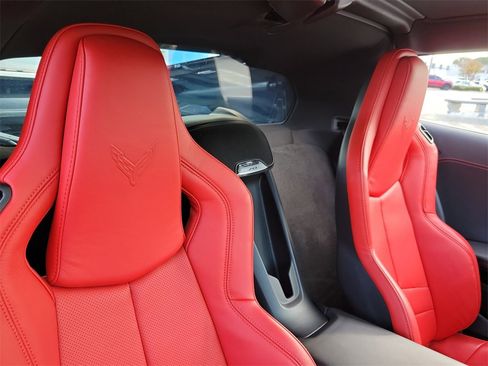 Used 2023 Chevrolet Corvette Stingray Coupe w/ Z51 Performance Package image 38