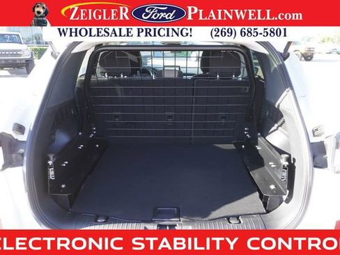 Used 2021 Ford Escape SE image 10