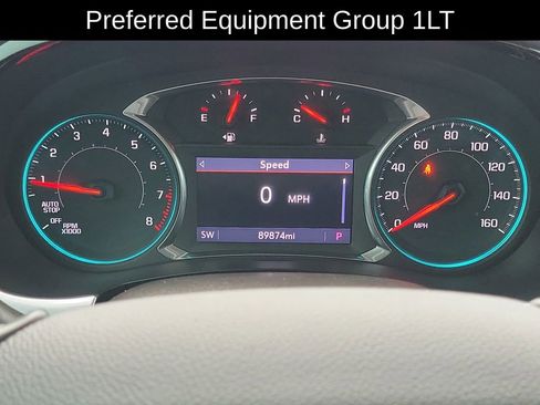 Certified 2021 Chevrolet Traverse LT image 9