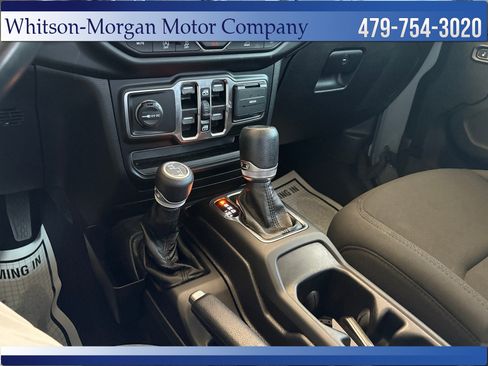 Used 2021 Jeep Gladiator Sport AWD/4WD image 29