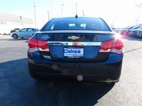 Used 2016 Chevrolet Cruze LS image 7