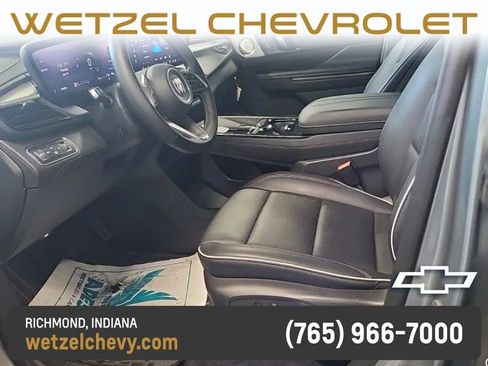 Used 2025 Buick Enclave Avenir w/ Super Cruise Package AWD/4WD image 5