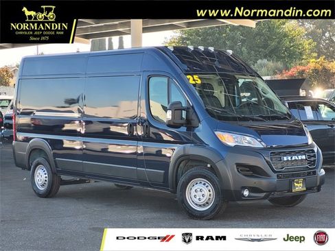 Used 2025 RAM ProMaster 2500 w/ Safety Group image 1