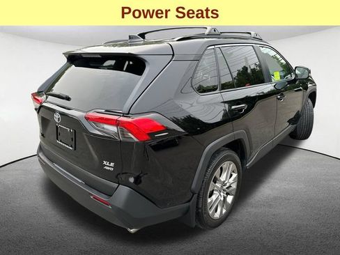 Used 2025 Toyota RAV4 XLE Premium w/ Weather Package AWD/4WD image 10