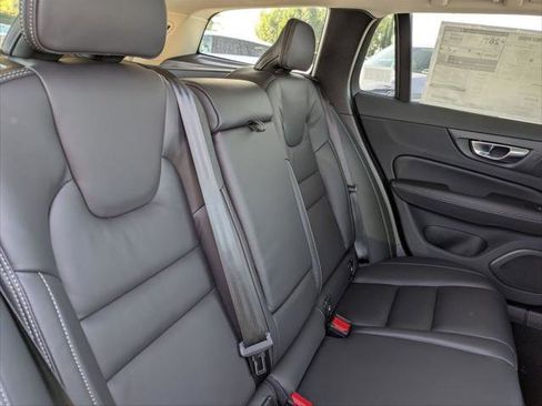 New 2026 Volvo V60 B5 Cross Country Ultra w/ Climate Package image 13