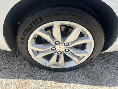 Used 2020 Chevrolet Impala LT FWD image 8