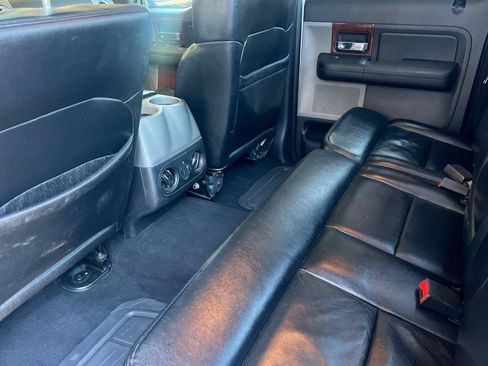 Used 2005 Ford F150 XLT RWD image 38