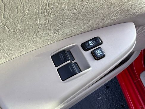 Used 2008 Toyota Solara Convertible image 16