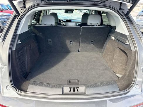 Used 2022 Lincoln Corsair Standard w/ Premium Package image 29