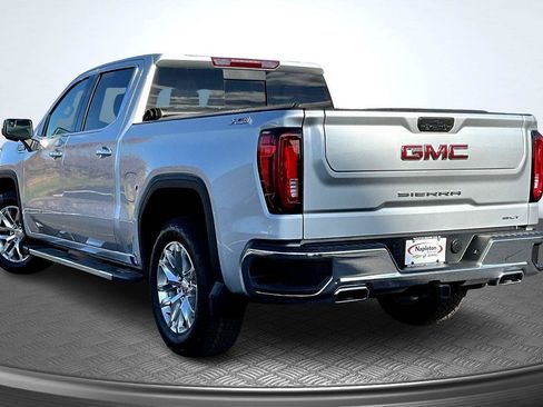 Used 2022 GMC Sierra 1500 SLT w/ SLT Premium Package image 13